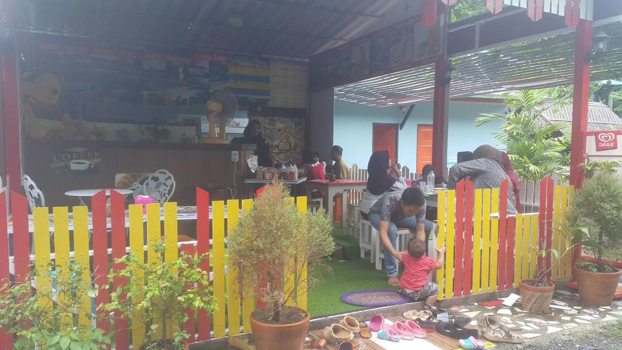 Phuhaya Bamboo Bungalows Ko Lanta エクステリア 写真