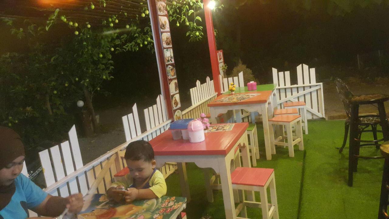 Phuhaya Bamboo Bungalows Ko Lanta エクステリア 写真